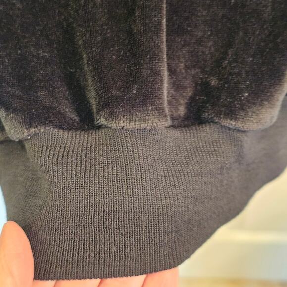 Vintage Action 1980s V-Neck Striped Velour Sweater Ribbed Cuffs Black/Tan Sz XL - Picture 6 of 6